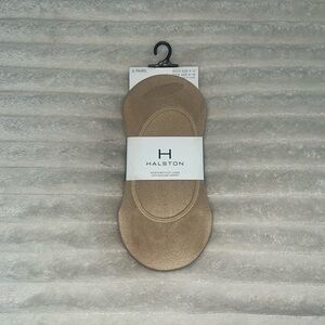NEW Halston Tan Microfiber Foot Liners With Silicone Grippers